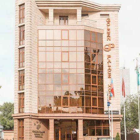 Golden Palace Hotel Алма Ата Екстериор снимка